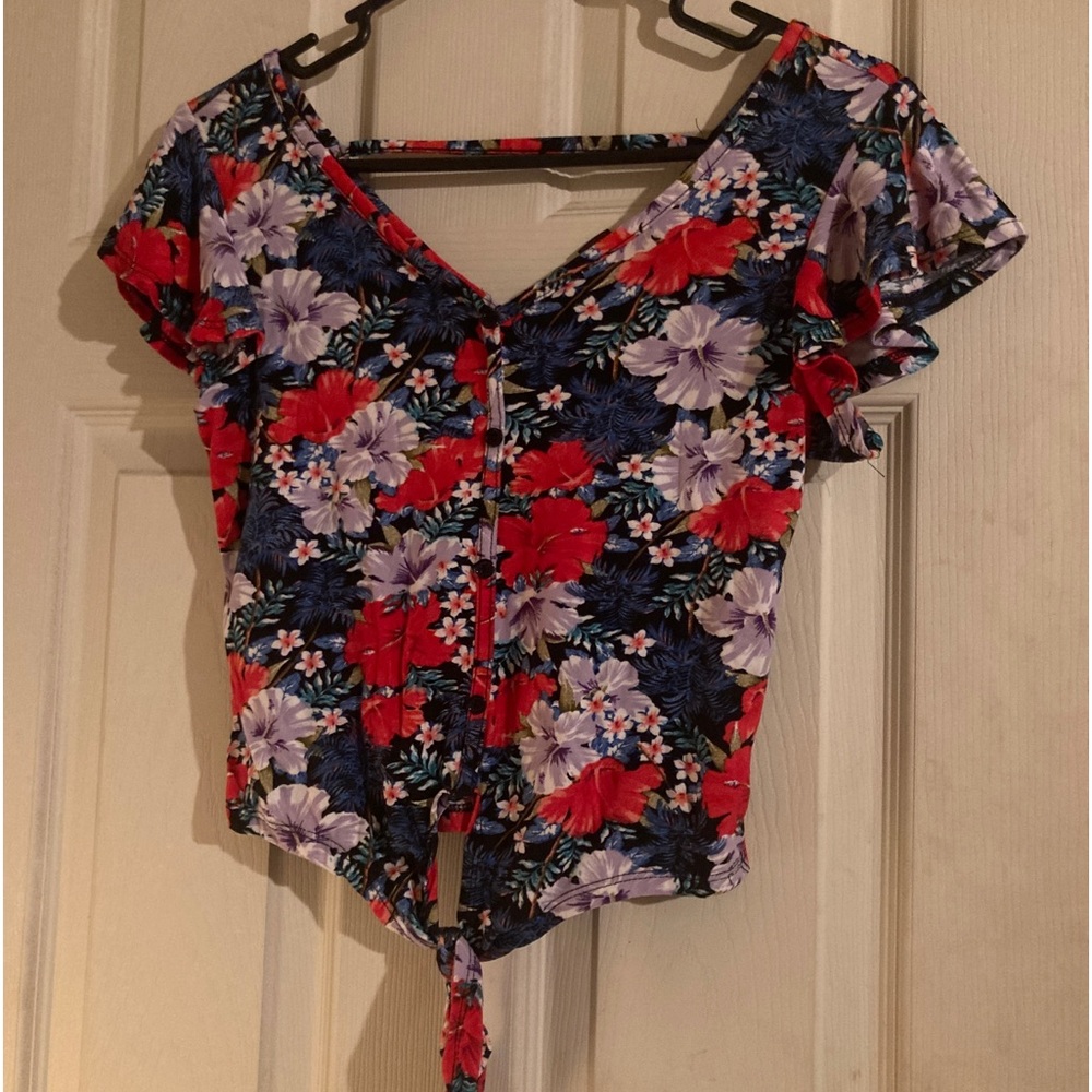 Small floral print crop top